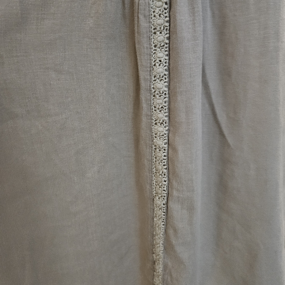 J. Jill Taupe Shirt with Lace Trim Women's Size Large L - Picture 9 of 13